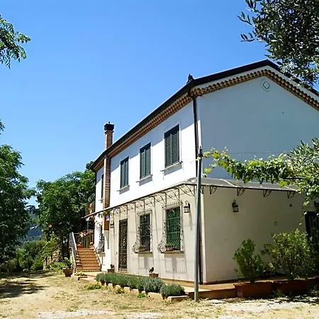Le Tre Querce Di Casa Mia Panzió 3*
